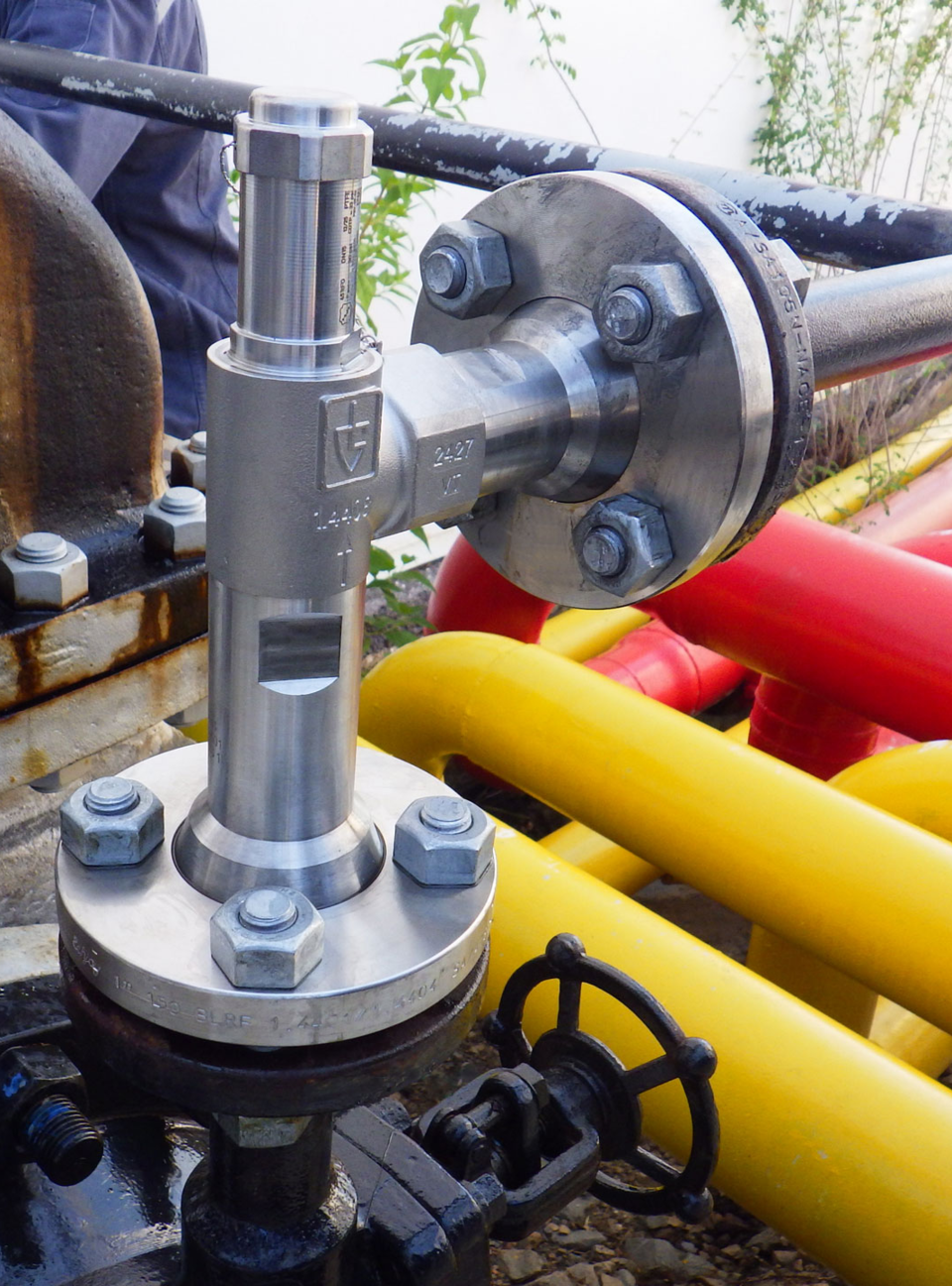 schema: compressore → ricevitore → valvola di sicurezza sul serbatoio